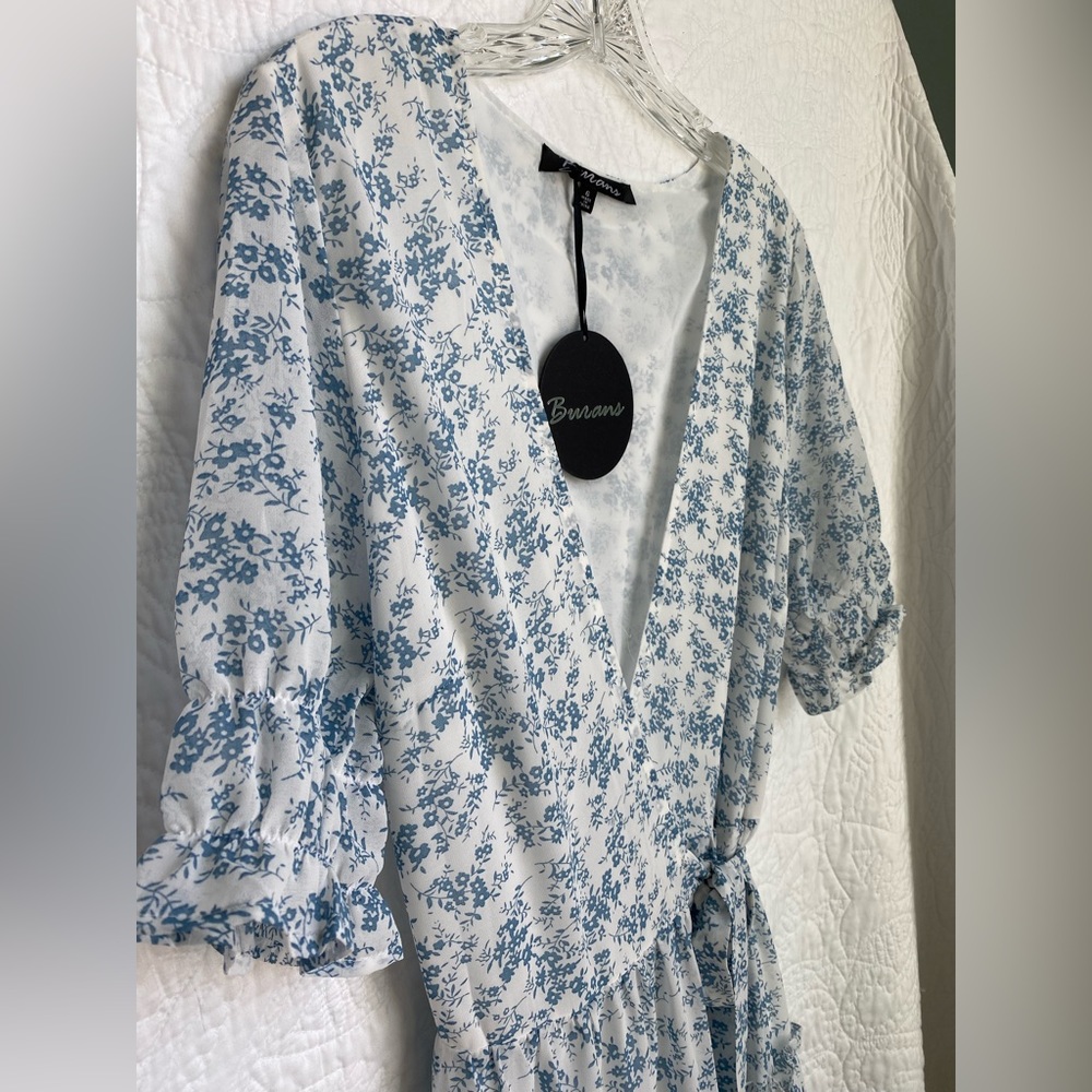 NWT blue and white floral wrap dress. S/M. Petal & Pup.
